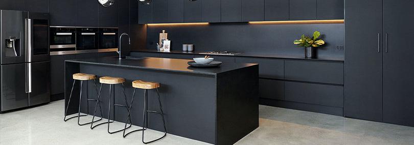 کابینت مدرن آشپزخانه compress طراحی کابینت مدرن مشکی مات با طراحی خاص