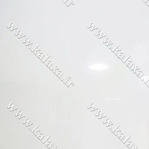 صفحه روی کابینت سفید ساده براق