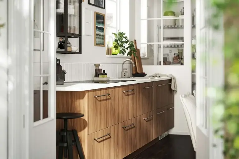 طراحی کابینت مدرن برای دکوراسیون آشپزخانه شیک