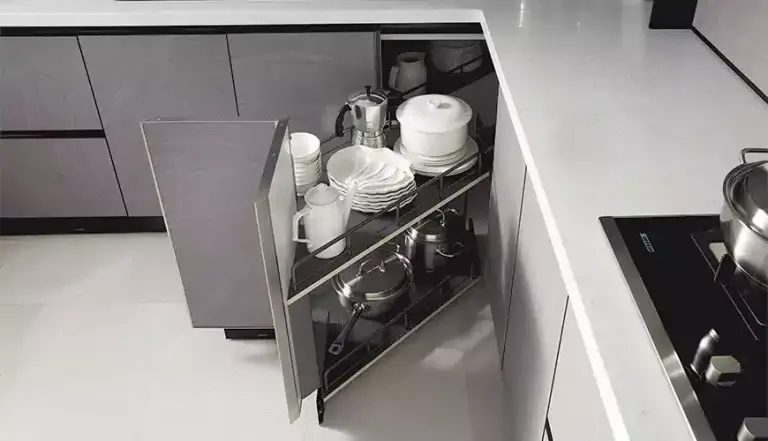 مدل‌های جدید کابینت کنج گوشه‌ای؛ بررسی طراحی