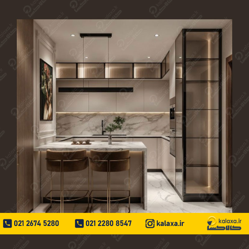 کابینت هایگلاس بژ مدرن با طراحی شیک و سطح براق، مناسب برای آشپزخانه‌های لوکس