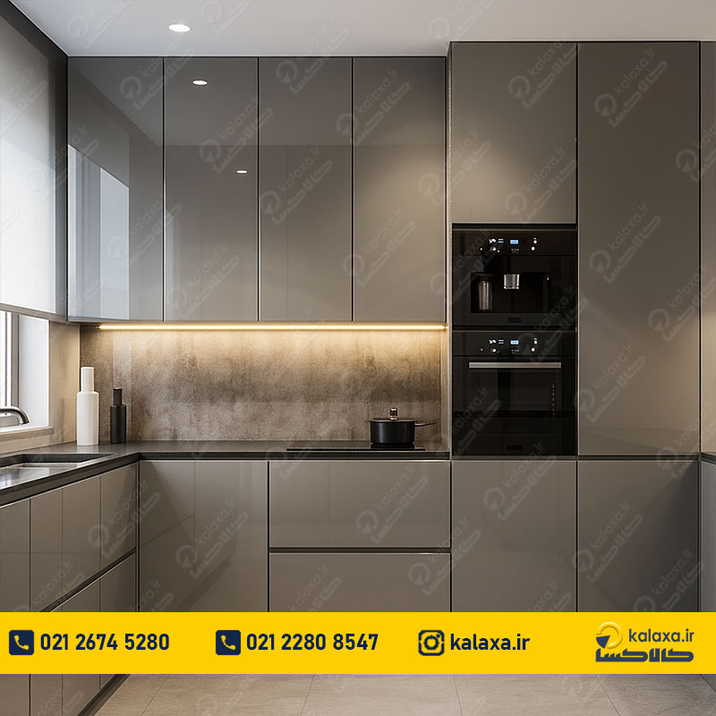 کابینت های گلاس طوسی مشکی؛ انتخابی پرطرفدار برای طراحی آشپزخانه مدرن