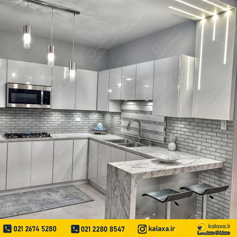 کابینت آشپزخانه ام دی اف مدرن دو رنگ سفید و طوسی روشن