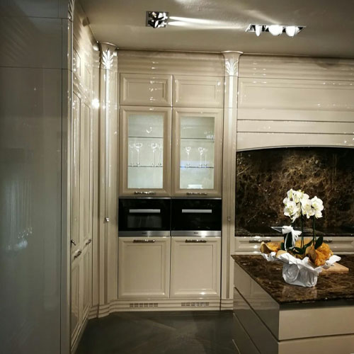 کابینت پولیشی سفید کابینت پولیشی سفید